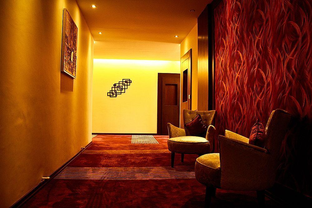 Hotel Pine Spring Wazir Bagh Srinagar  Bagian luar foto